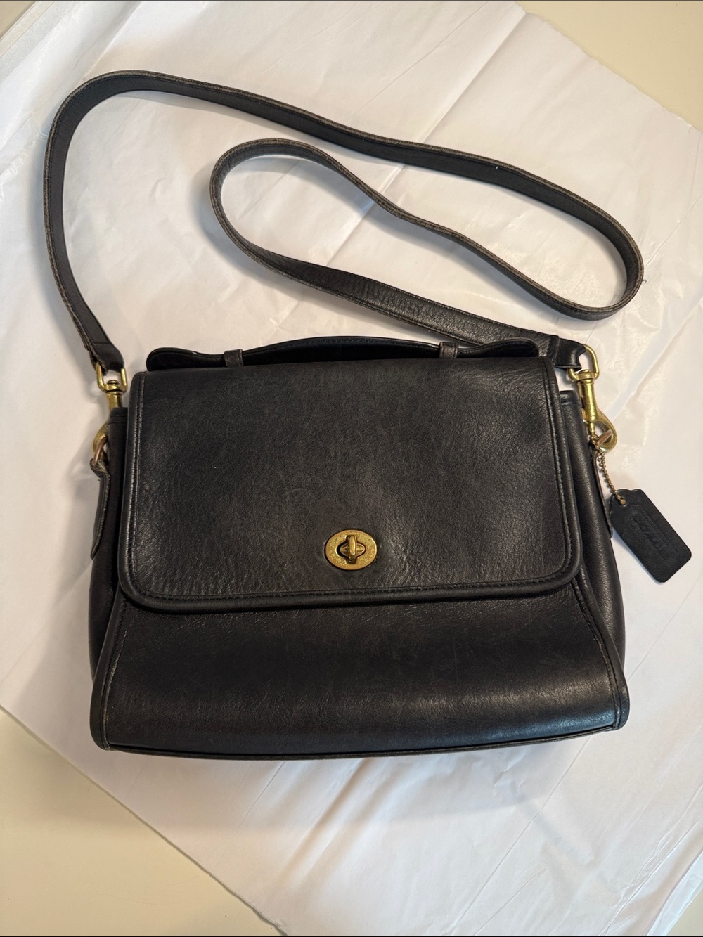 Vintage Coach Court Bag 9870 Black Glovetanned Leather Crossbody